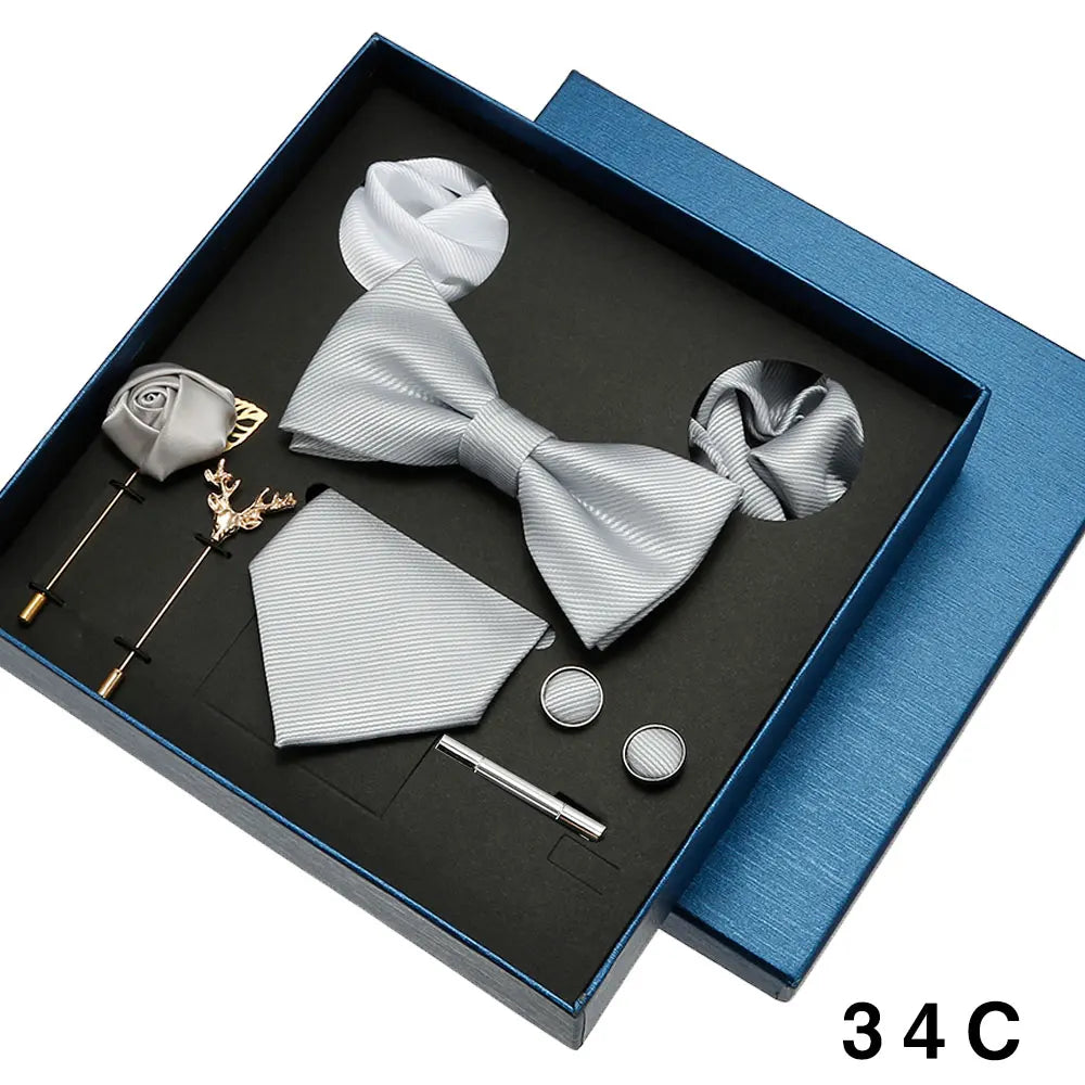 Conjunto Gravatas e Acessórios para Terno